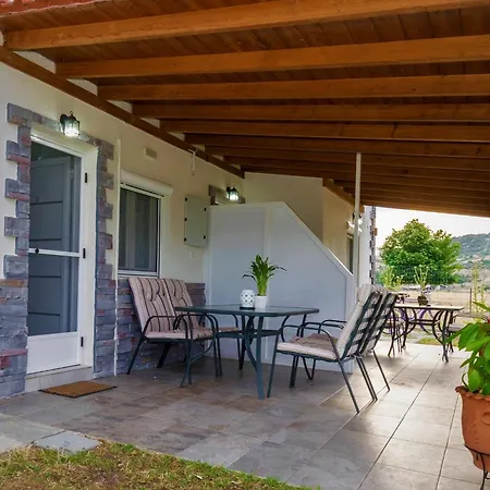 Apartamento House Haratsi *