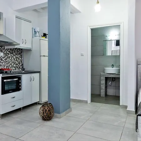 Lägenhet House Haratsi Kriaritsi